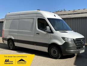 MERCEDES BENZ SPRINTER at Iver Van Sales Iver