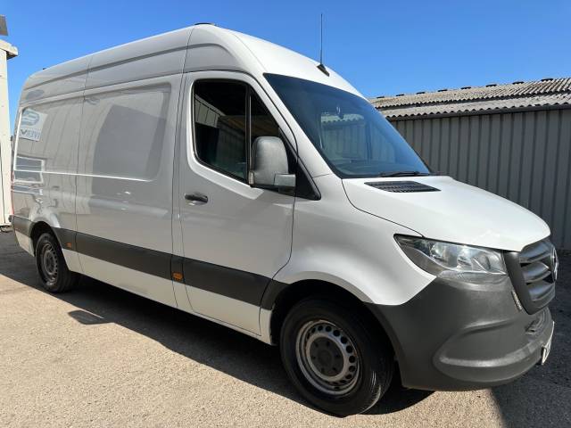 2022 Mercedes-Benz Sprinter 2.0 315 CDI Progressive RWD L2 H2 Euro 6 (s/s) 5dr