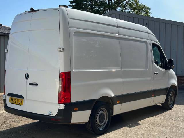2022 Mercedes-Benz Sprinter 2.0 315 CDI Progressive RWD L2 H2 Euro 6 (s/s) 5dr