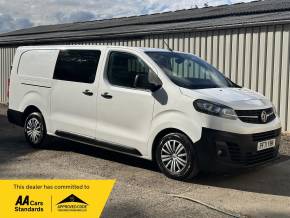 VAUXHALL VIVARO at Iver Van Sales Iver