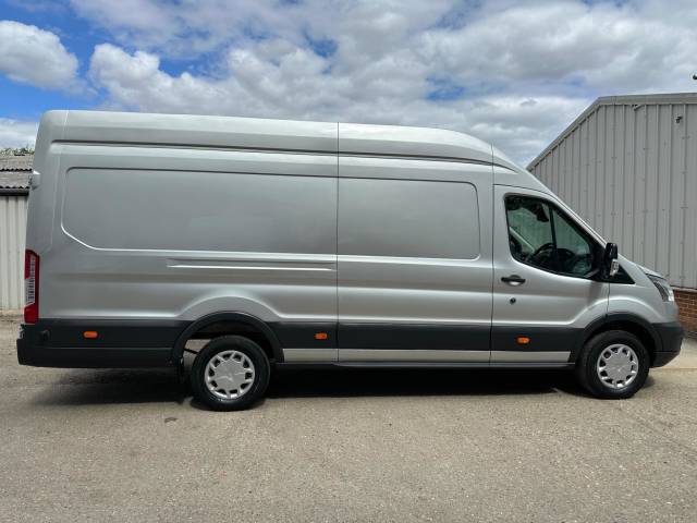 2019 Ford Transit 2.0 350 EcoBlue RWD L4 H3 Euro 6 5dr