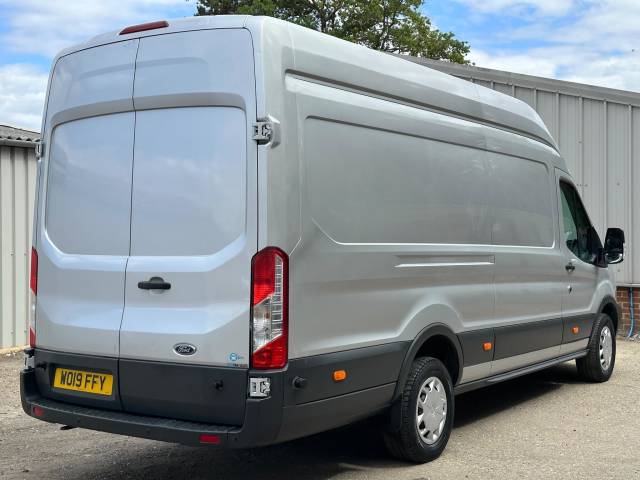2019 Ford Transit 2.0 350 EcoBlue RWD L4 H3 Euro 6 5dr