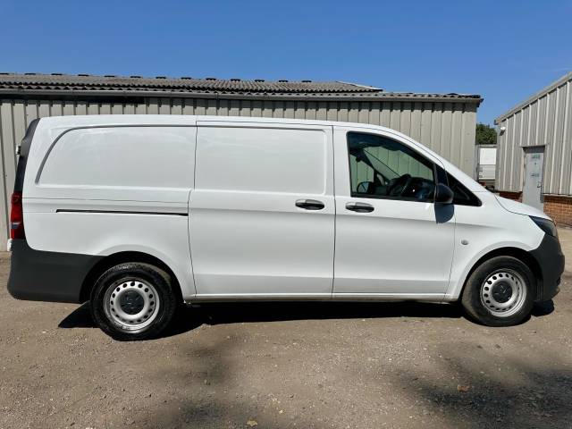 2022 Mercedes-Benz Vito 2.0 114 CDI Progressive G-Tronic RWD L2 Euro 6 (s/s) 5dr (LWB)