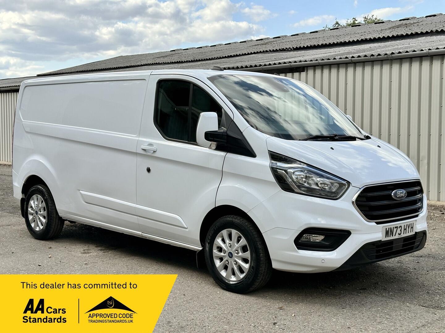 2023 Ford Transit Custom