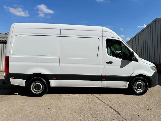 2020 Mercedes-Benz Sprinter 2.1 316 CDI RWD L2 H2 Euro 6 5dr