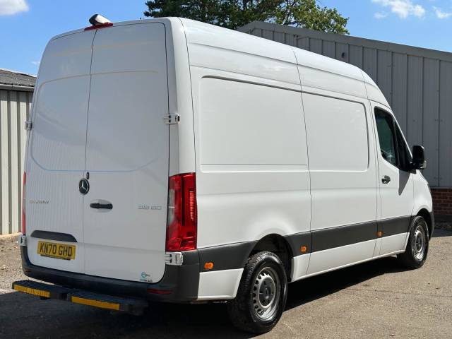 2020 Mercedes-Benz Sprinter 2.1 316 CDI RWD L2 H2 Euro 6 5dr