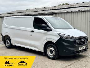 FORD TRANSIT CUSTOM at Iver Van Sales Iver